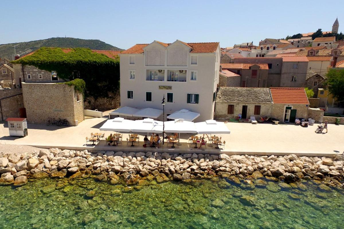 Guest House Adria 2 Primosten Exterior photo
